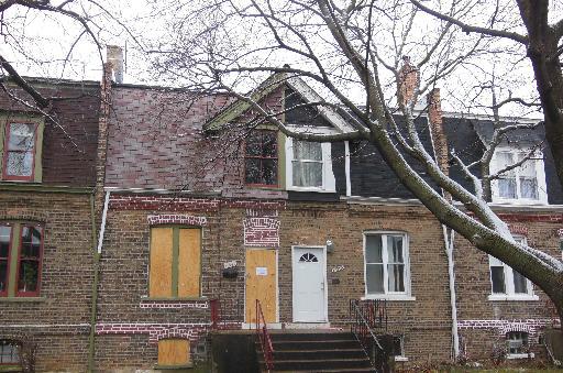 11341 S Champlain Ave., Chicago, IL 60628