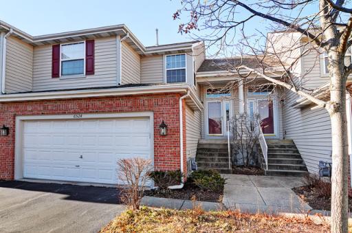 6524 Waverly Ct., Willowbrook, IL 60527