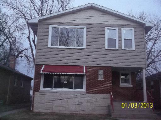 409 Hirsch Ave., Calumet City, IL 60409
