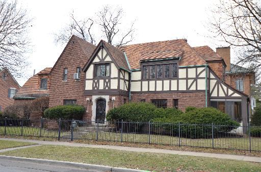 10300 S Leavitt Ave., Chicago, IL 60643