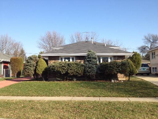 6 Lancaster Ct., Streamwood, IL 60107