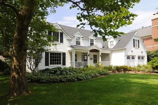 90 Sunset Ave., Glen Ellyn, IL 60137