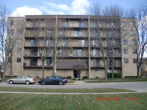 1380 Oakwood Ave. #504, Des Plaines, IL 60016