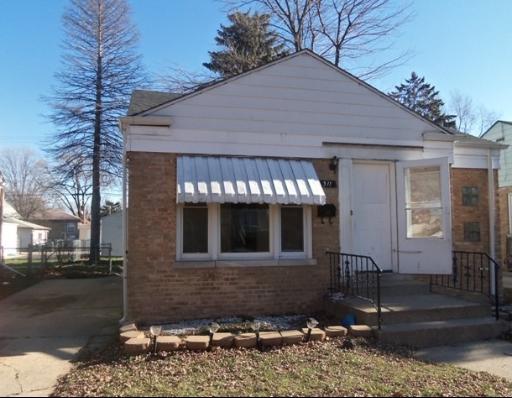 311 S 49th Ave., Bellwood, IL 60104