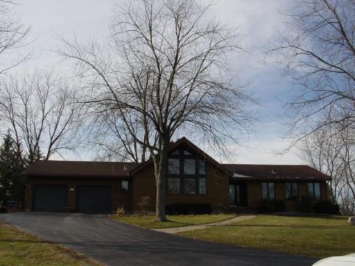 126 Timbercreek Dr., Yorkville, IL 60560