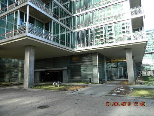 9655 Woods Dr. #709, Skokie, IL 60077