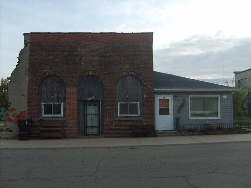 205 E Division St., Gardner, IL 60424