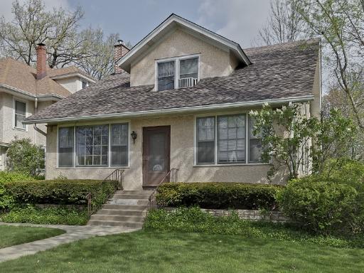 628 Greenleaf Ave., Wilmette, IL 60091