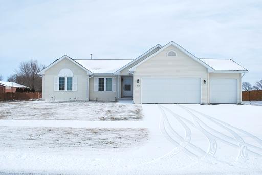 412 S Kaye Ln., Creston, IL 60113