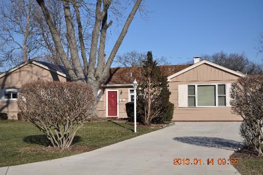 521 Ranch Rd., Wheaton, IL 60187