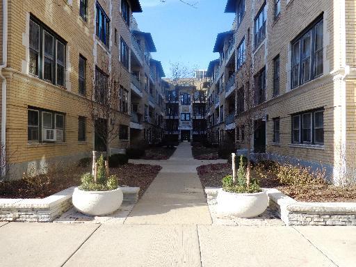 4312 N Clarendon Ave. #1200, Chicago, IL 60613