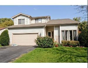 17572 Windslow Dr., Grayslake, IL 60030