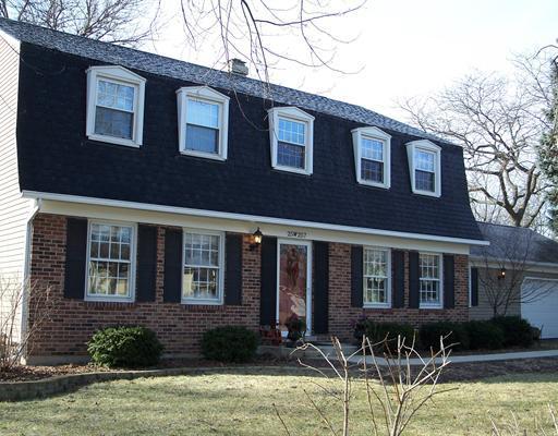 25W257 Gunston Ave., Naperville, IL 60540