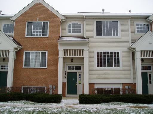 1907 Concord Dr., Mchenry, IL 60050