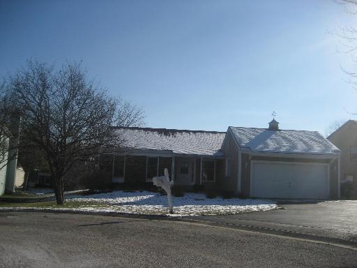 5081 Fox Ln., Gurnee, IL 60031