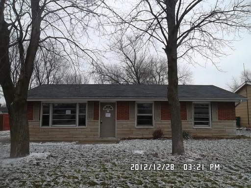 310 Arrowhead Dr., Shorewood, IL 60404
