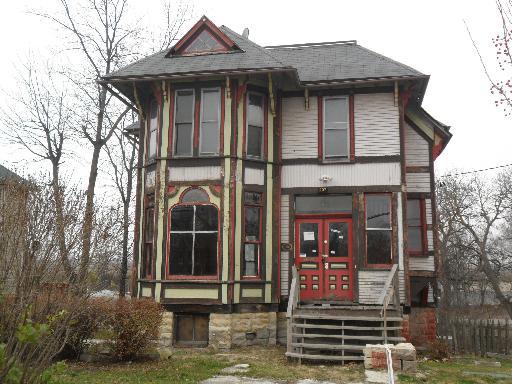 207 S Eastern Ave., Joliet, IL 60433