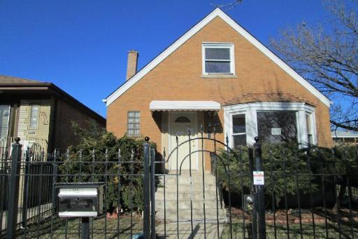 5400 W Wrightwood Ave., Chicago, IL 60639