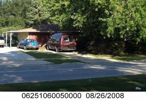 912 Sunnydale Blvd., Streamwood, IL 60107