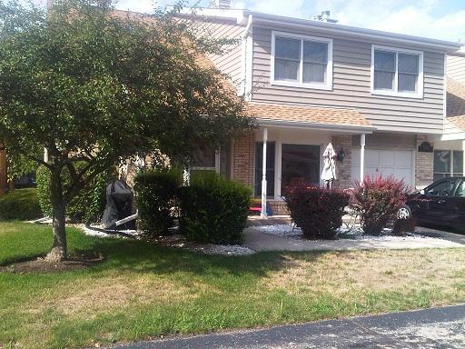 1900 Wisteria Ct. #4, Naperville, IL 60565