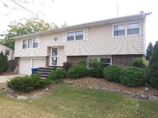 57 E 164th St., South Holland, IL 60473