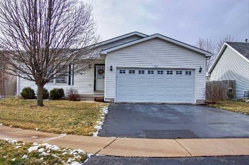 723 Hedge Dr., Dekalb, IL 60115