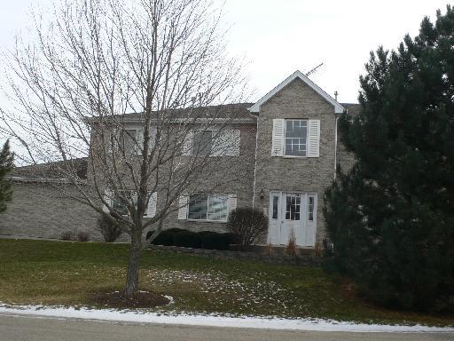 966 Constance Ln., Sycamore, IL 60178