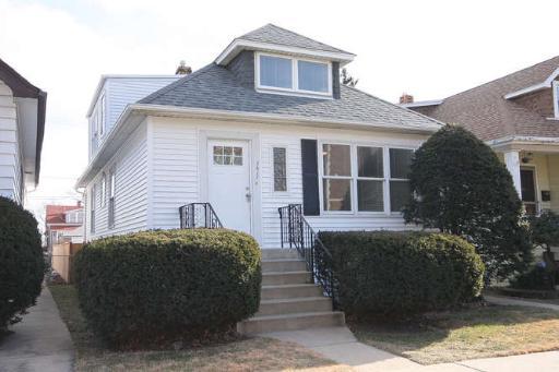 3817 N New England Ave., Chicago, IL 60634
