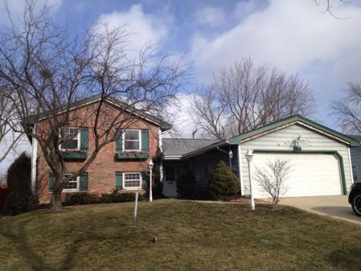 1270 Campbell Ln., Hoffman Estates, IL 60169