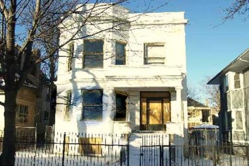 7742 S Peoria St., Chicago, IL 60620