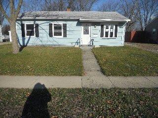 613 Fairlane Ave., Dekalb, IL 60115