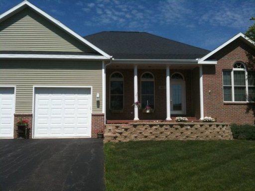 1022 Burke Dr., Freeport, IL 61032