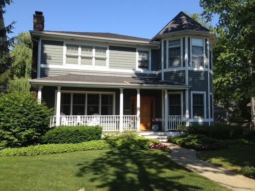 739 Tenth St., Wilmette, IL 60091