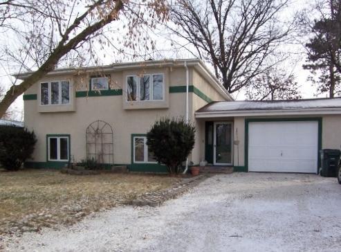 1151 Lawrence Dr., Mundelein, IL 60060