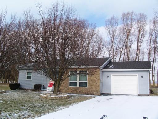 521 Don Marquis Dr., Walnut, IL 61376