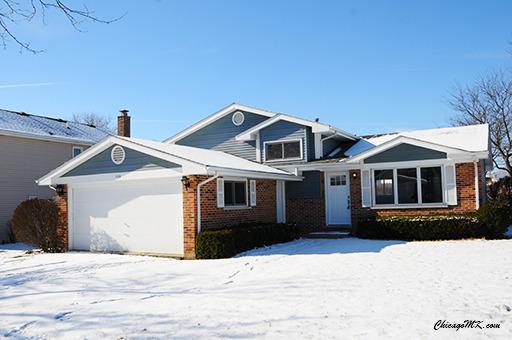 1122 N Cardinal Dr., Palatine, IL 60074