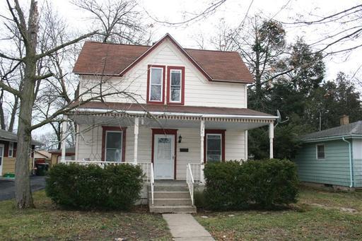 3233 Enoch Ave., Zion, IL 60099