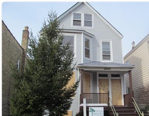 2952 N Lawndale Ave., Chicago, IL 60618