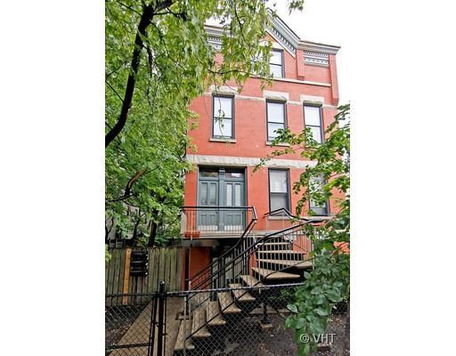 2707 W Augusta Blvd., Chicago, IL 60622