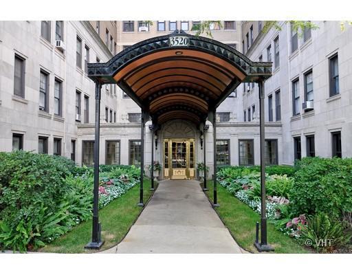 3520 N Lake Shore Dr. #3N, Chicago, IL 60657