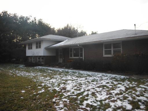 9233 Taylor Rd., Magnolia, IL 61336