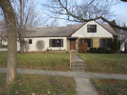 2231 E Gate Pkwy., Rockford, IL 61108