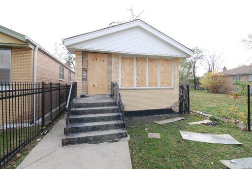 1903 W Marquette Rd., Chicago, IL 60636