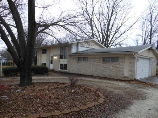 3206 Sportman Club Rd., Bourbonnais, IL 60914