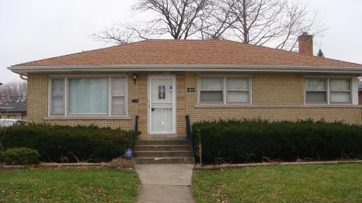 16319 Greenwood Ave., South Holland, IL 60473
