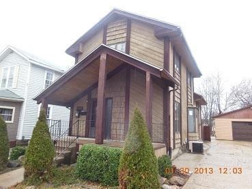 449 Jackson St., Aurora, IL 60505