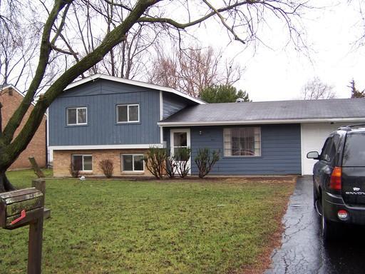 101 Parklawn Ct., Bolingbrook, IL 60440