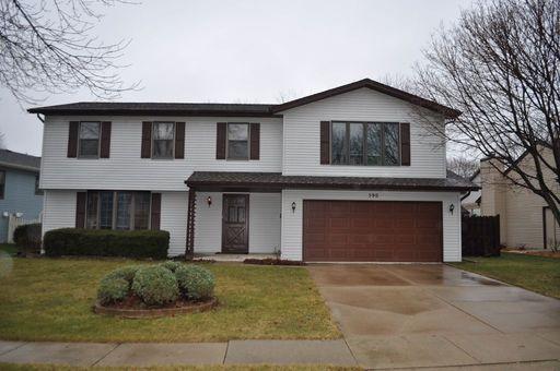 590 Yellowstone Dr., Elgin, IL 60123