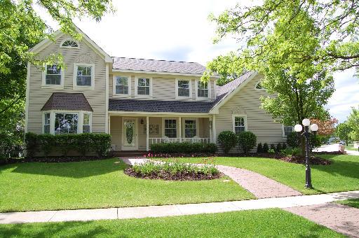 1 Cedar Ct., Lemont, IL 60439