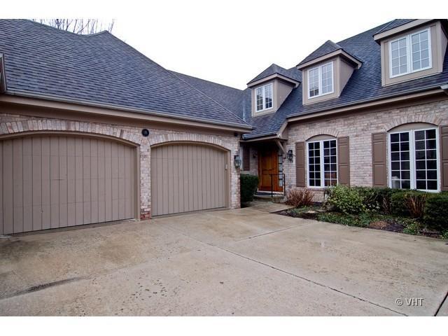 19 Tartan Ridge Rd., Burr Ridge, IL 60527